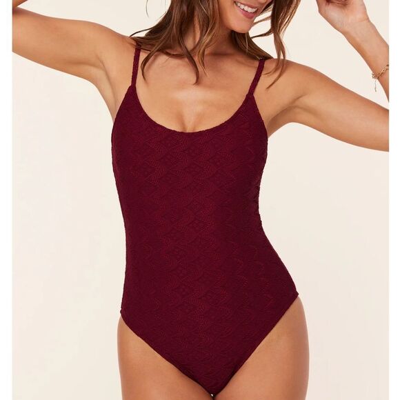 Andie The Amalfi One Piece Swimsuit Syrah size M NWT crochet - Picture 1 of 8